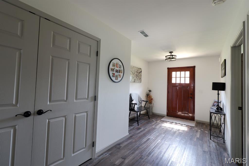 1275 Finney Road Robertsville, MO 63072 - Photo 17 of 26