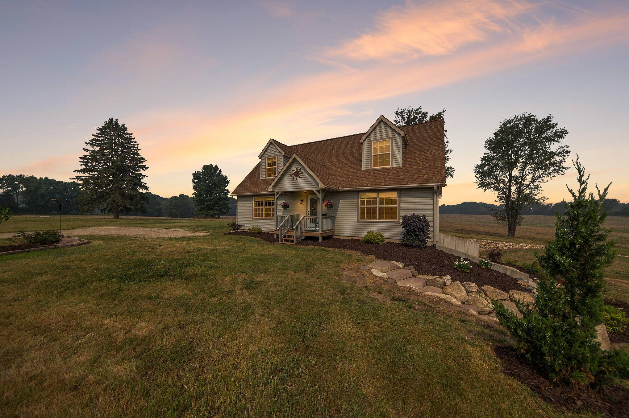 52460 Knight Road Marcellus, MI 49067 - Photo 3 of 60 003_converted_56.jpg-twilight