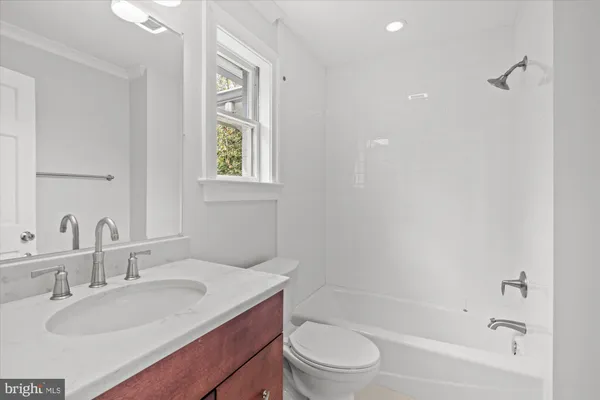 $9,500 | 4905 Dorset Avenue, Chevy Chase, MD 20815