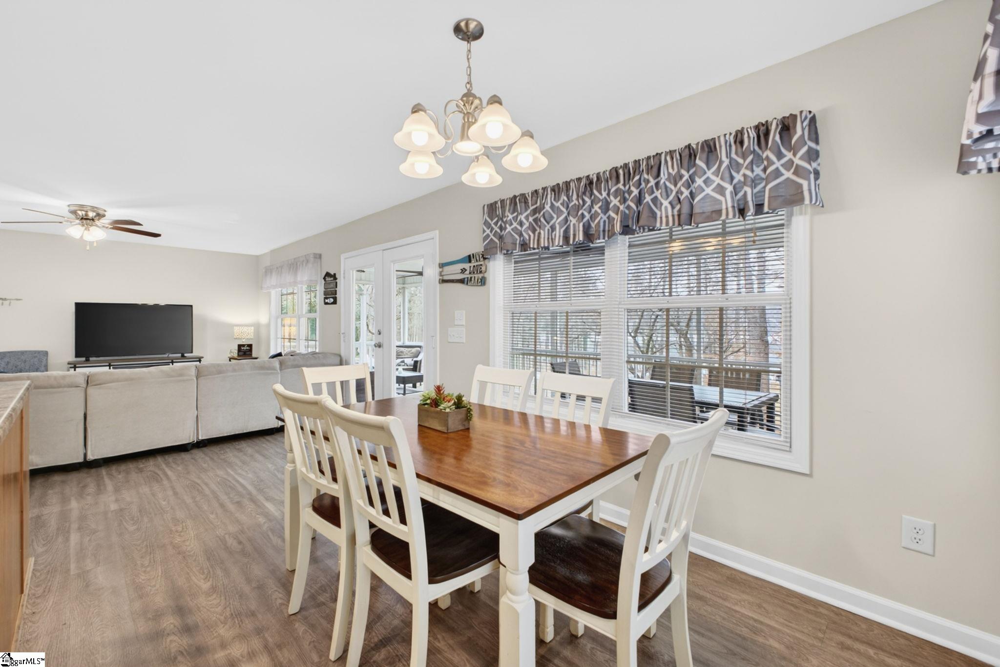 535 Poteet Lane Seneca, SC 29678 - Photo 15 of 50