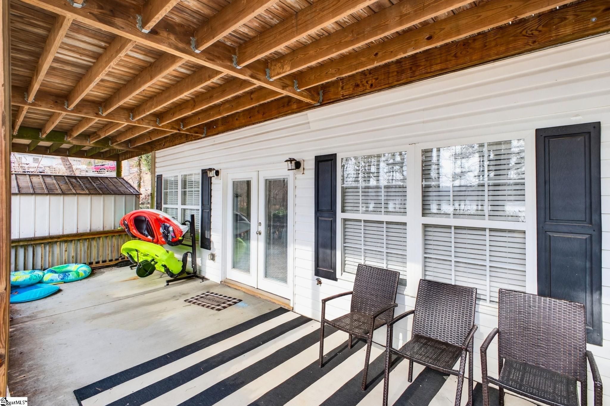 535 Poteet Lane Seneca, SC 29678 - Photo 4 of 50