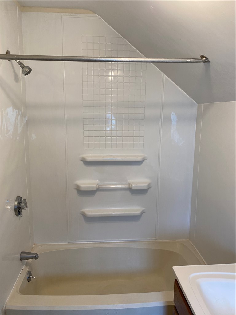 1543 Mendon Road, Unit 2R Cumberland, RI 02864 - Photo 8 of 8 Gallery Image 8