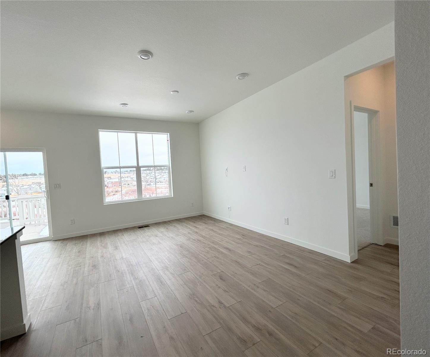 568 Yankee Boy Loop Elizabeth, CO 80107 - Photo 8 of 19