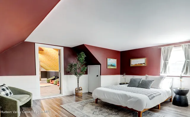 $569,000 | 200 Harry Wells Road, Saugerties, NY 12477