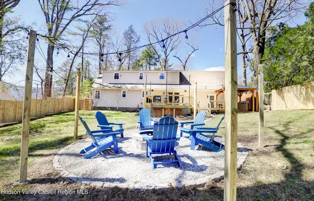 $569,000 | 200 Harry Wells Road, Saugerties, NY 12477