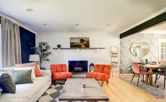 $569,000 | 200 Harry Wells Road, Saugerties, NY 12477