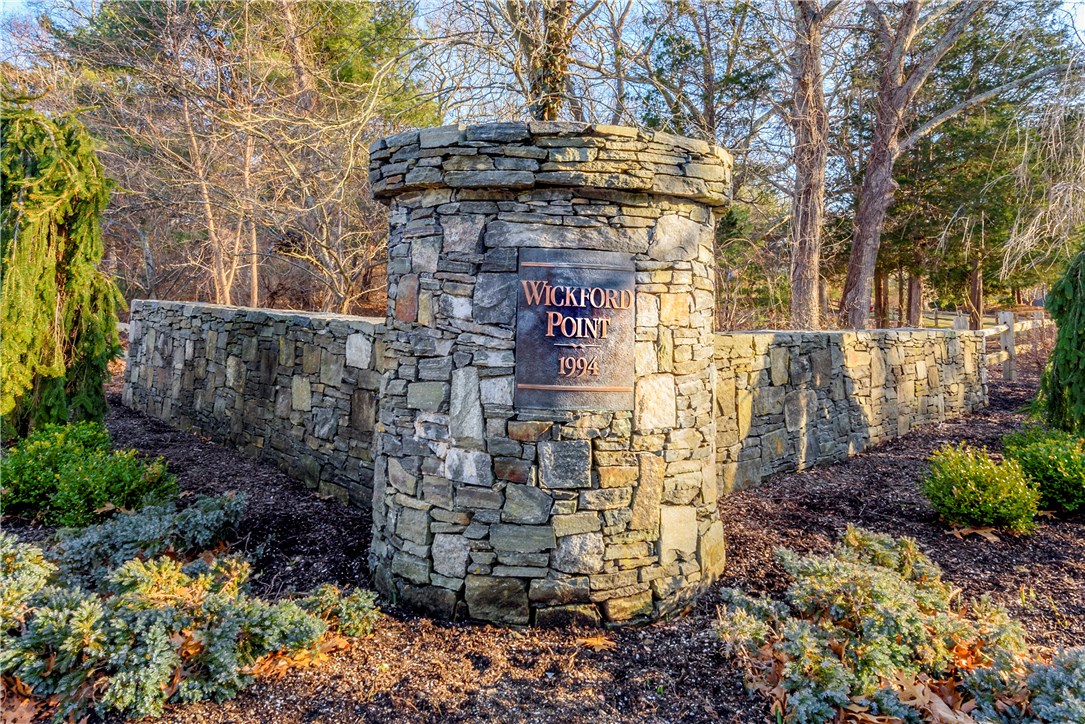 184 Wickford Point Road North Kingstown, RI 02852 - Photo 32 of 40 Wickford Point -- Premiere coastal neighborhood