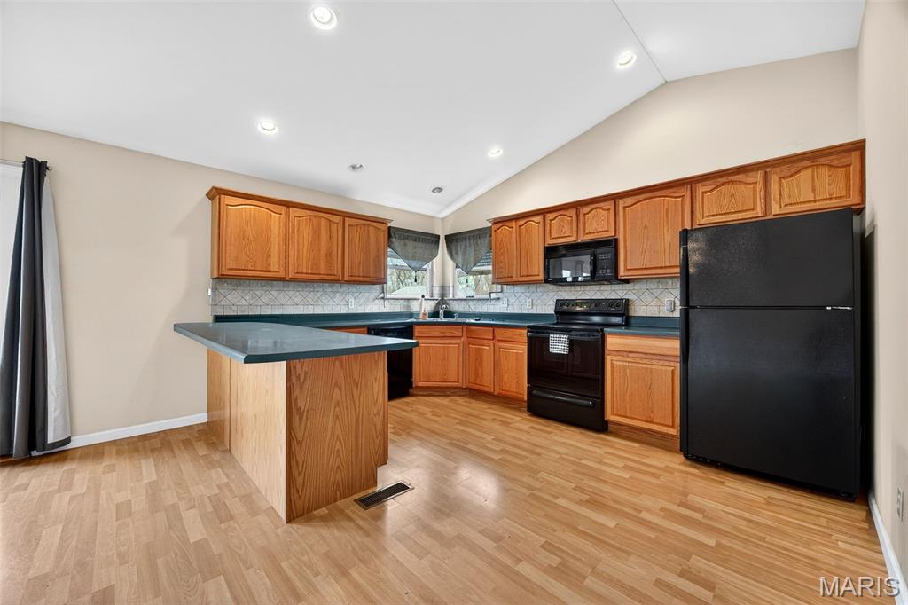 205 Deer View Drive Troy, MO 63379 - Photo 11 of 63