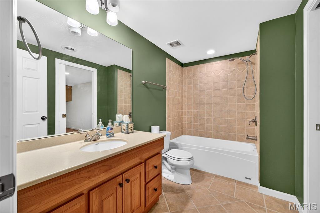 205 Deer View Drive Troy, MO 63379 - Photo 33 of 63