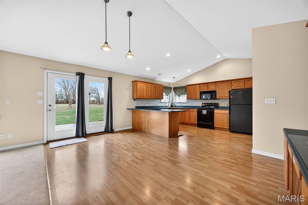 205 Deer View Drive Troy, MO 63379 - Photo 9 of 63