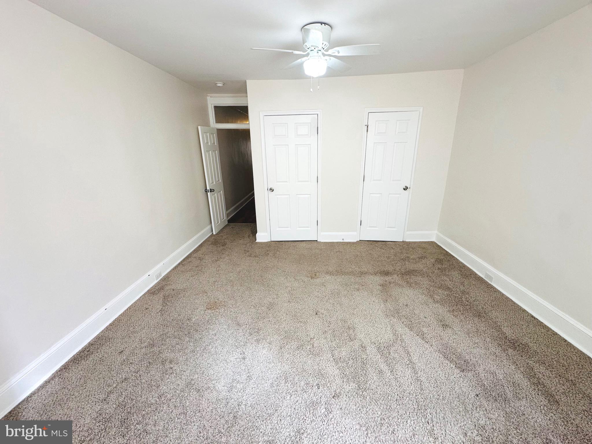 429 Yale Avenue Baltimore, MD 21229 - Photo 17 of 33 Owners Suite