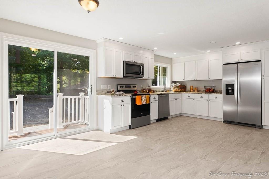 46 Birch Meadow Road Merrimac, MA 01860 - Photo 4 of 20