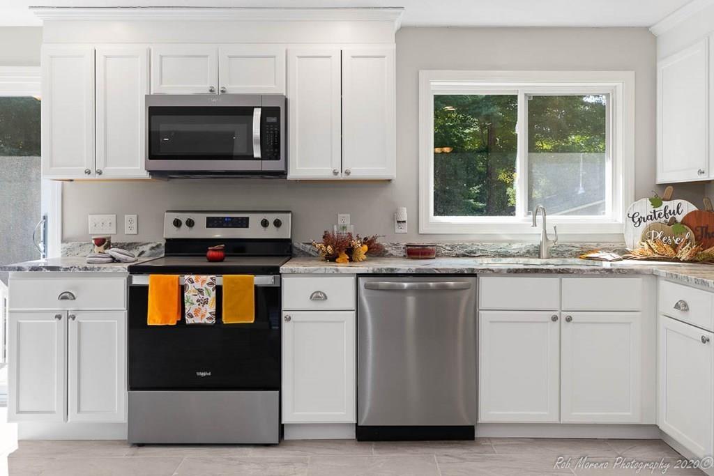 46 Birch Meadow Road Merrimac, MA 01860 - Photo 5 of 20