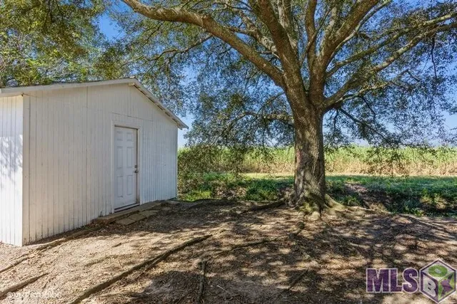 $164,900 | 33100 Adams Drive, White Castle, LA 70788