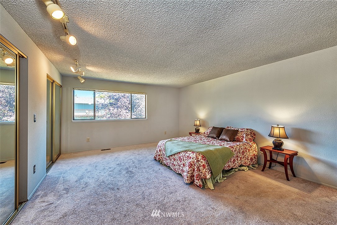 21511 4th Avenue West, Unit A62 Bothell, WA 98021 - Photo 8 of 15