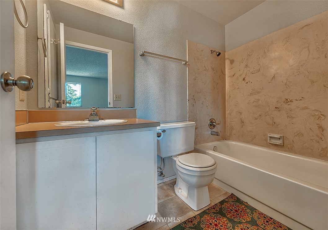 21511 4th Avenue West, Unit A62 Bothell, WA 98021 - Photo 10 of 15