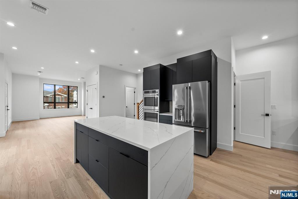 256 7th Street, Unit C Palisades Park, NJ 07650 - Photo 11 of 50