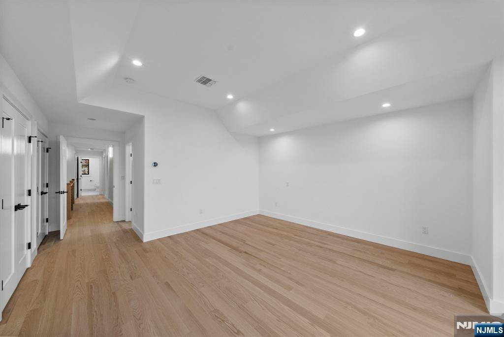 256 7th Street, Unit C Palisades Park, NJ 07650 - Photo 22 of 50