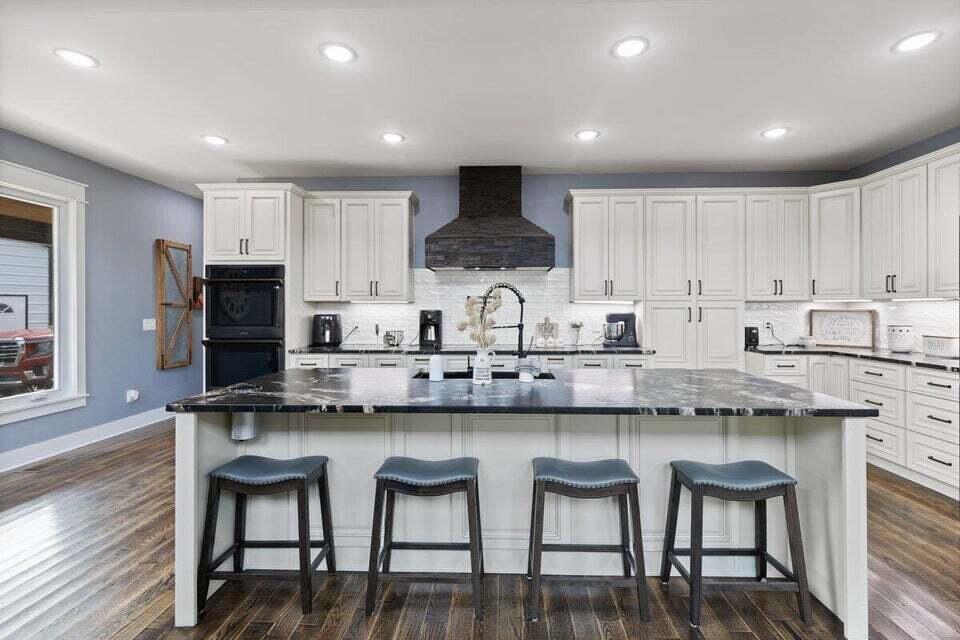 132 Hiwassee Drive Decatur, TN 37322 - Photo 11 of 58 20250908184624379264000000-o