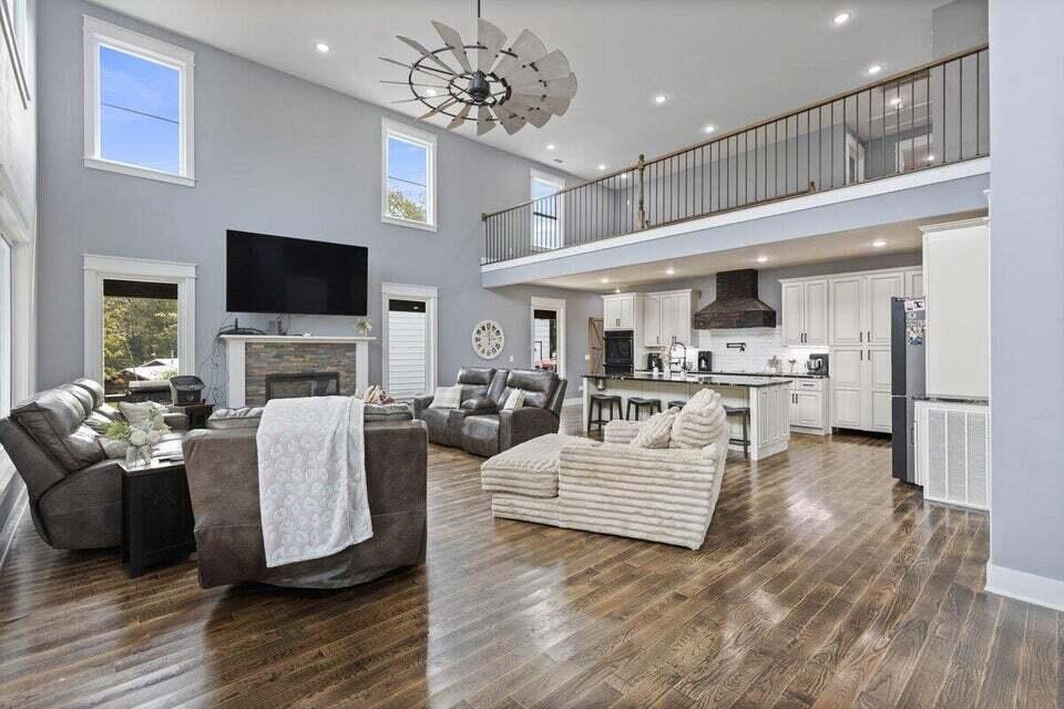 132 Hiwassee Drive Decatur, TN 37322 - Photo 20 of 58 20250908184628616006000000-o