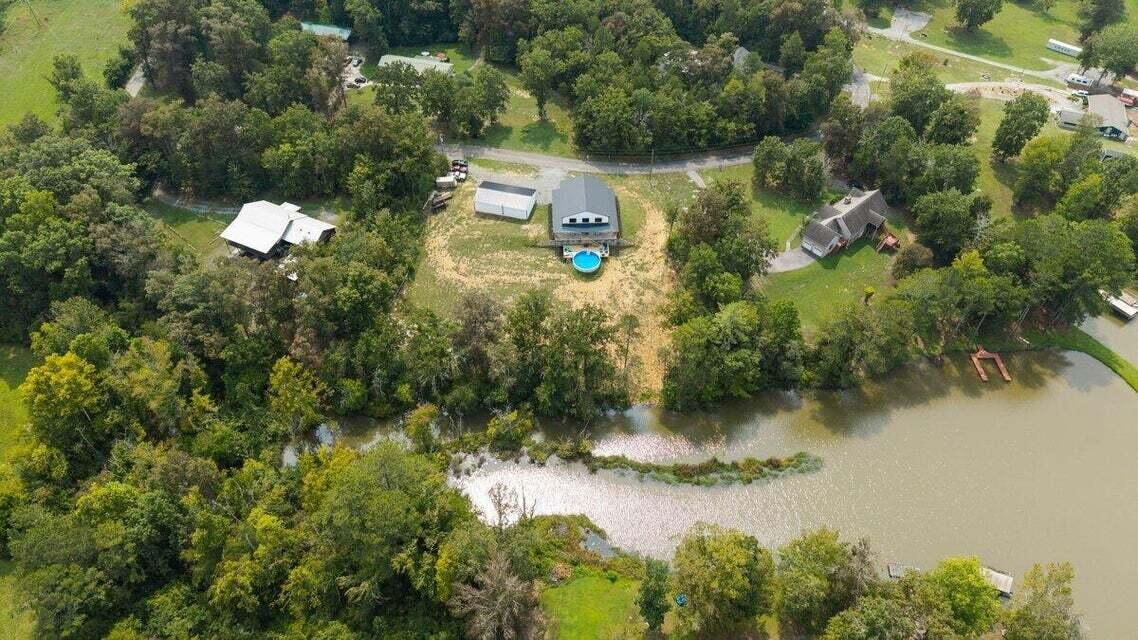 132 Hiwassee Drive Decatur, TN 37322 - Photo 53 of 58 20250908184644719695000000-o