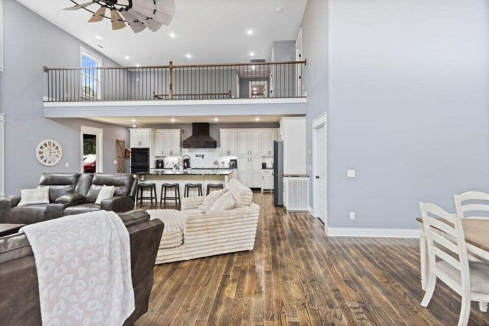 132 Hiwassee Drive Decatur, TN 37322 - Photo 7 of 58 20250908184622410708000000-o