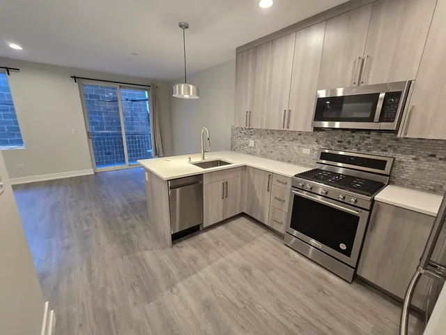 $4,500 | 1507 North Sedgwick Street, Unit 1, Chicago, IL 60610