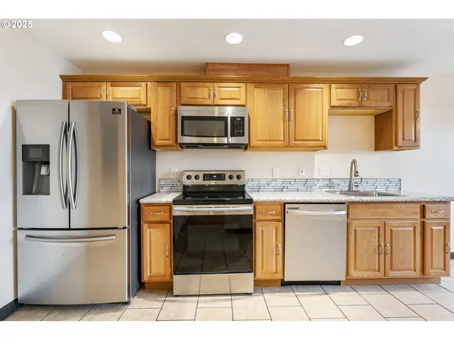 $225,000 | 23127 Northeast Arata Road, Wood Village, OR 97060