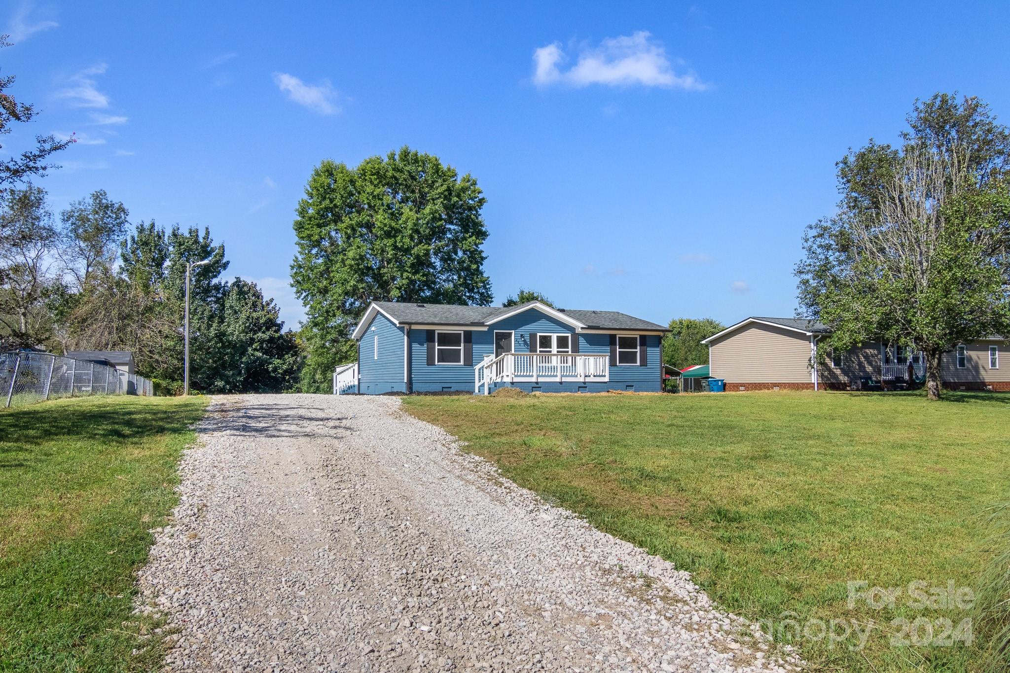 240 Freedom Drive Salisbury, NC 28147 - Photo 2 of 37