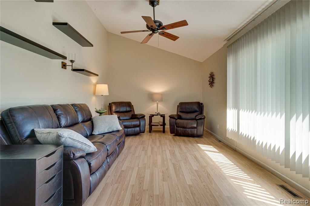16355 Whitaker Road Linden, MI 48451 - Photo 9 of 31