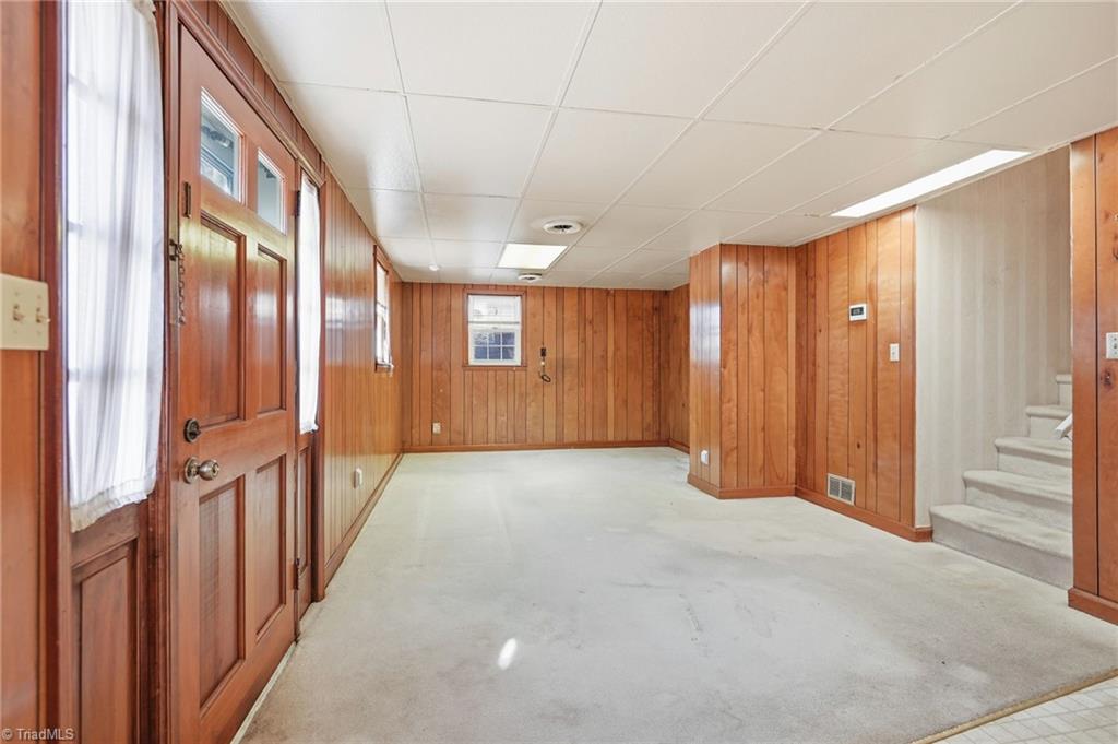 3430 Rolling Road High Point, NC 27265 - Photo 8 of 25