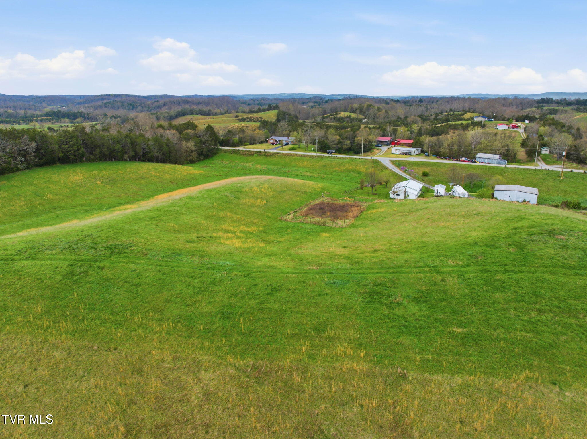 1154 South Wesley Chapel Road Greeneville, TN 37745 - Photo 10 of 14 9-web-or-mls-1154 S Wesley Chapel Rd-4