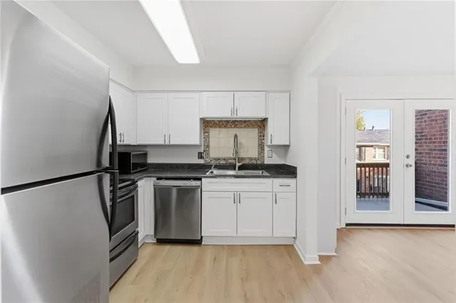 $2,100 | 6520 Roswell Road, Unit 79, Atlanta, GA 30328