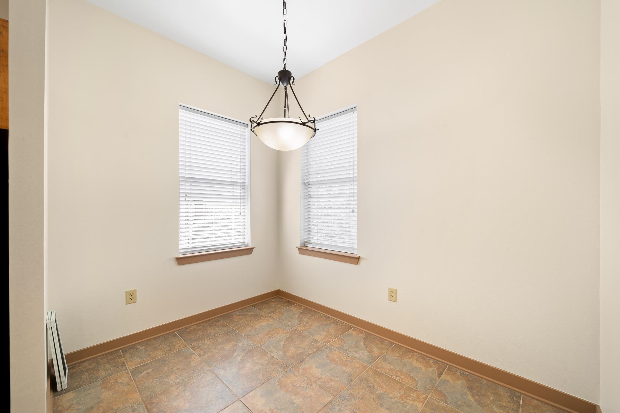 1430 Regency Road, Unit H301 Gulf Shores, AL 36542 - Photo 9 of 25 Dining Area