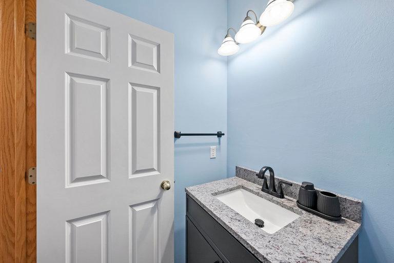 11316 Chisholm Circle Northeast, Unit C Blaine, MN 55449 - Photo 11 of 36