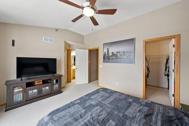 $275,000 | 11316 Chisholm Circle Northeast, Unit C, Minneapolis, MN 55449