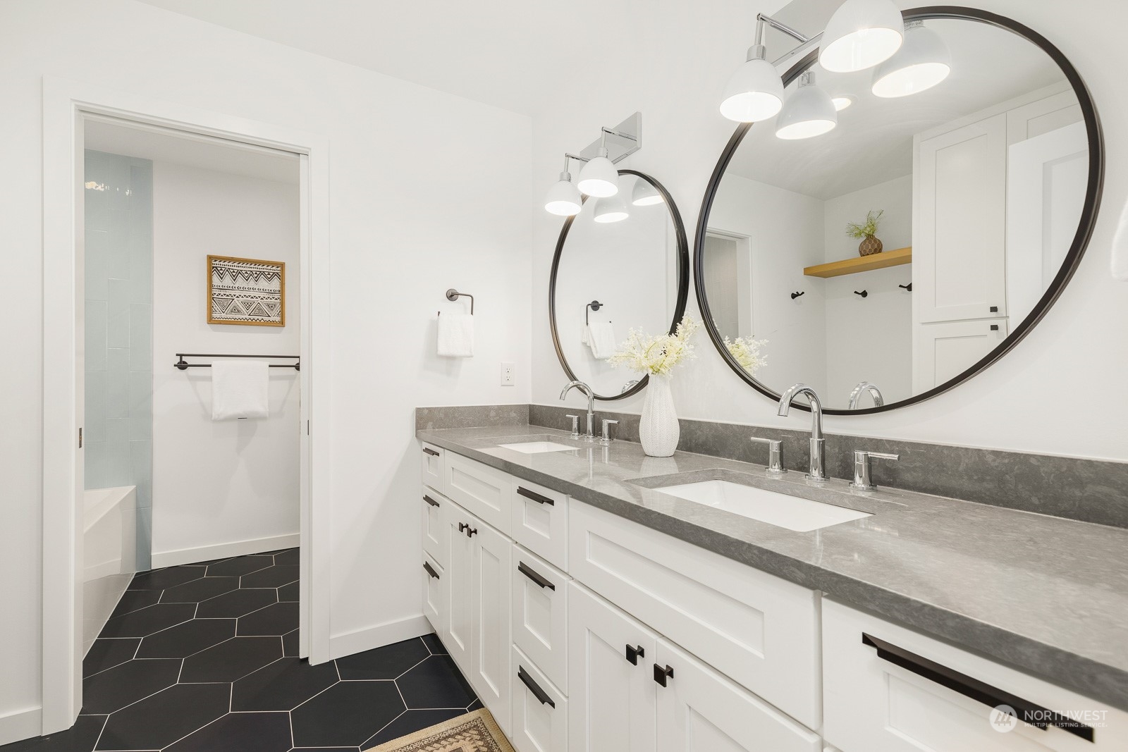 3274 Belvidere Avenue Southwest Seattle, WA 98126 - Photo 14 of 35 Gallery Image 14