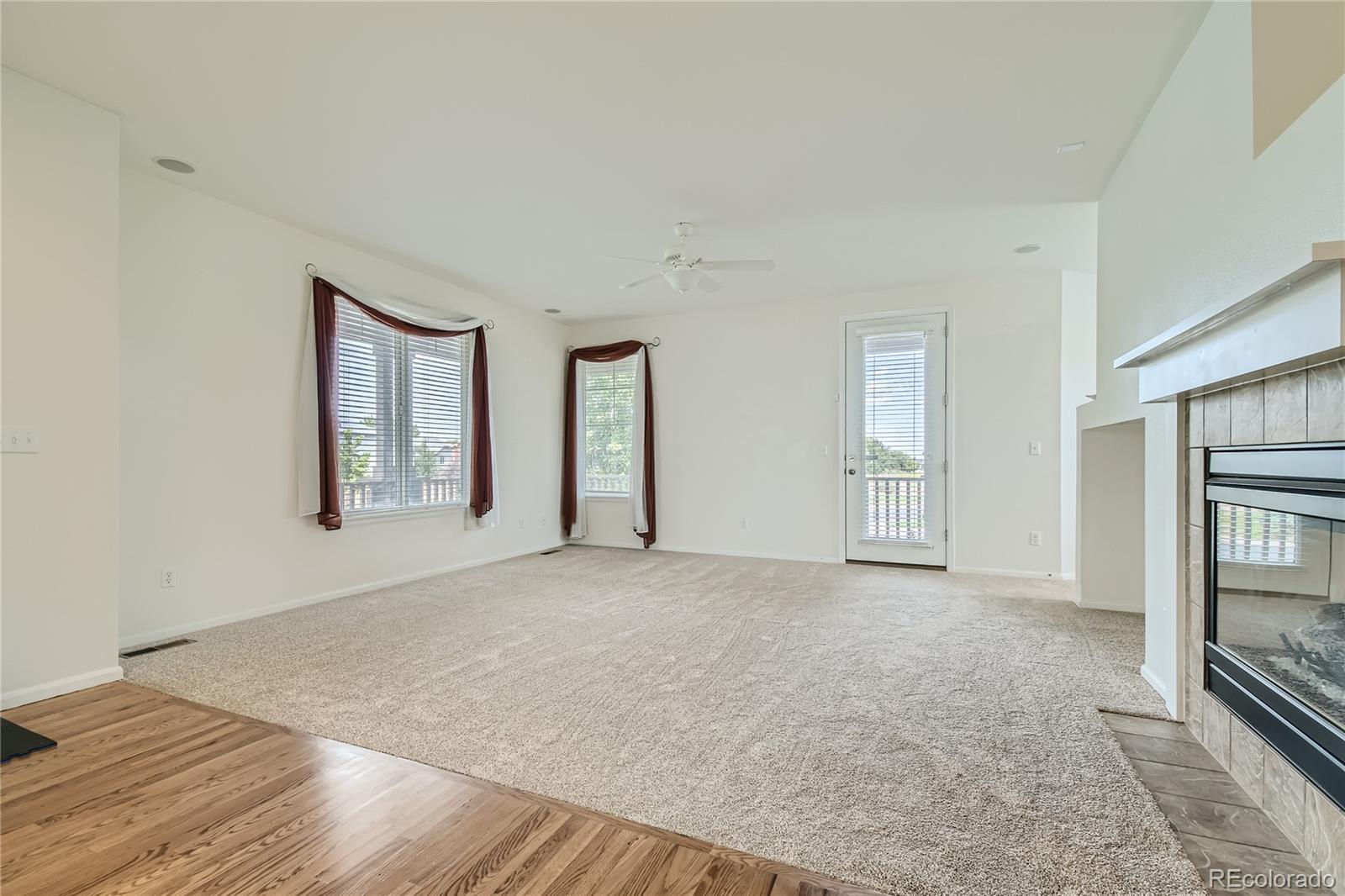 10596 Unity Parkway Commerce City, CO 80022 - Photo 3 of 42