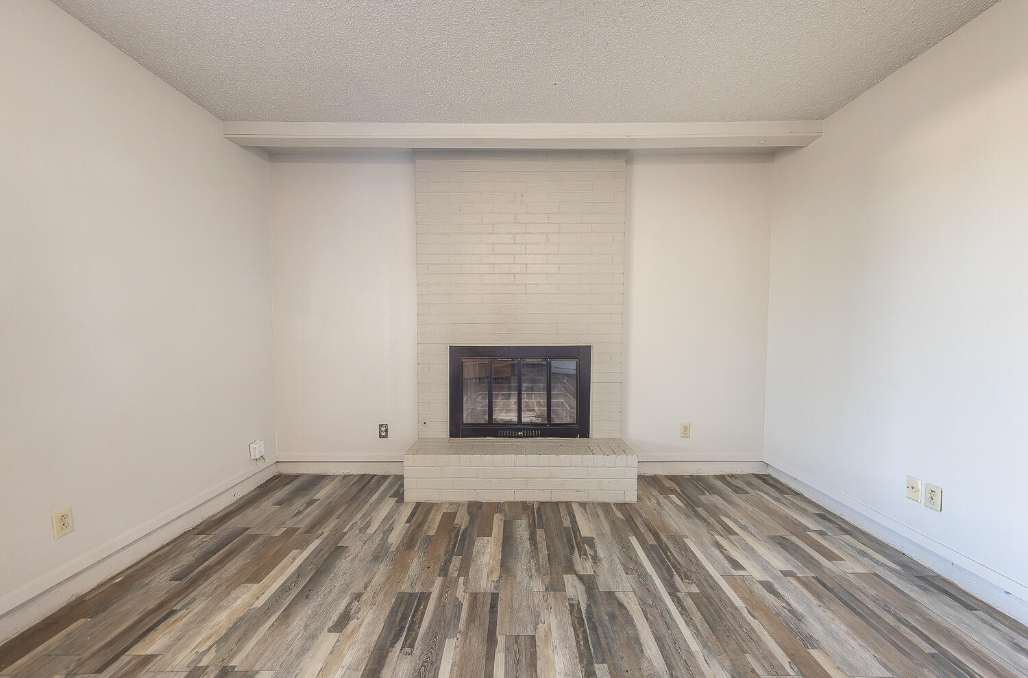 7404 Fir Avenue Lubbock, TX 79404 - Photo 5 of 22 2L9A2962