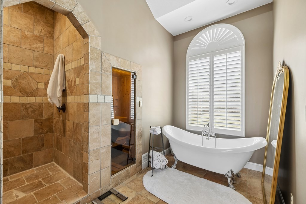 3631 Louisville Road Louisville, TN 37777 - Photo 24 of 64 a bathroom with a sink and a mirror