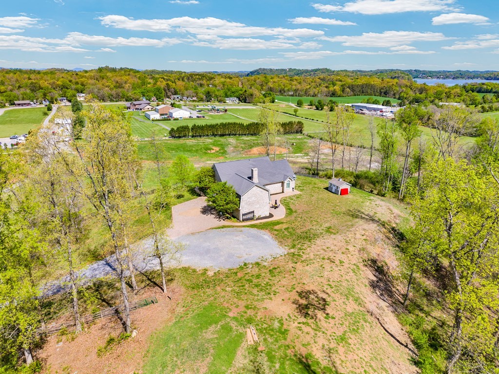 3631 Louisville Road Louisville, TN 37777 - Photo 59 of 64 a view of a city with an ocean