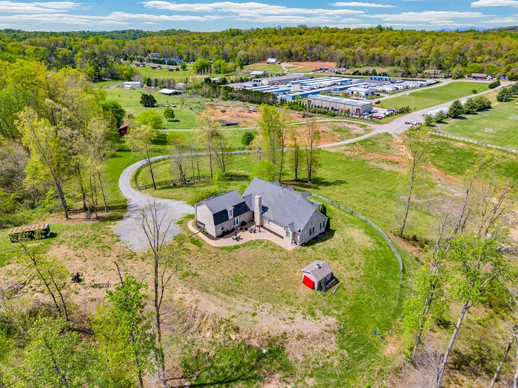 3631 Louisville Road Louisville, TN 37777 - Photo 62 of 64
