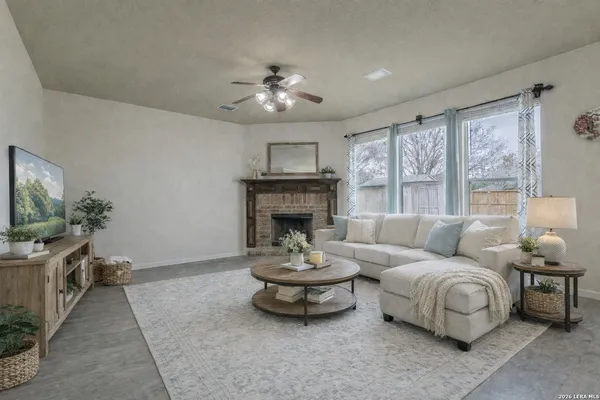 $284,900 | 137 Stampede Ranch, Selma, TX 78154