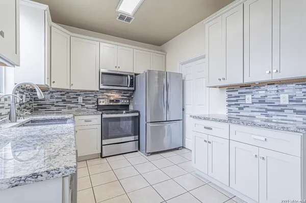 $284,900 | 137 Stampede Ranch, Selma, TX 78154