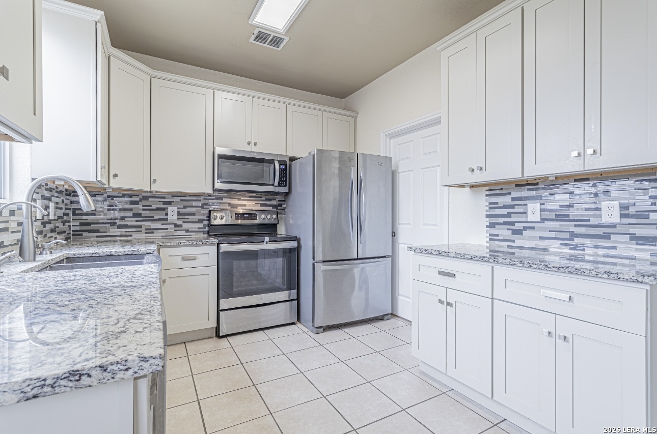 137 Stampede Ranch Selma, TX 78154 - Photo 8 of 16