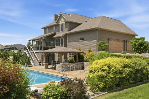 $1,025,000 | 863 Sylvia Lane, Crown Point, IN 46307