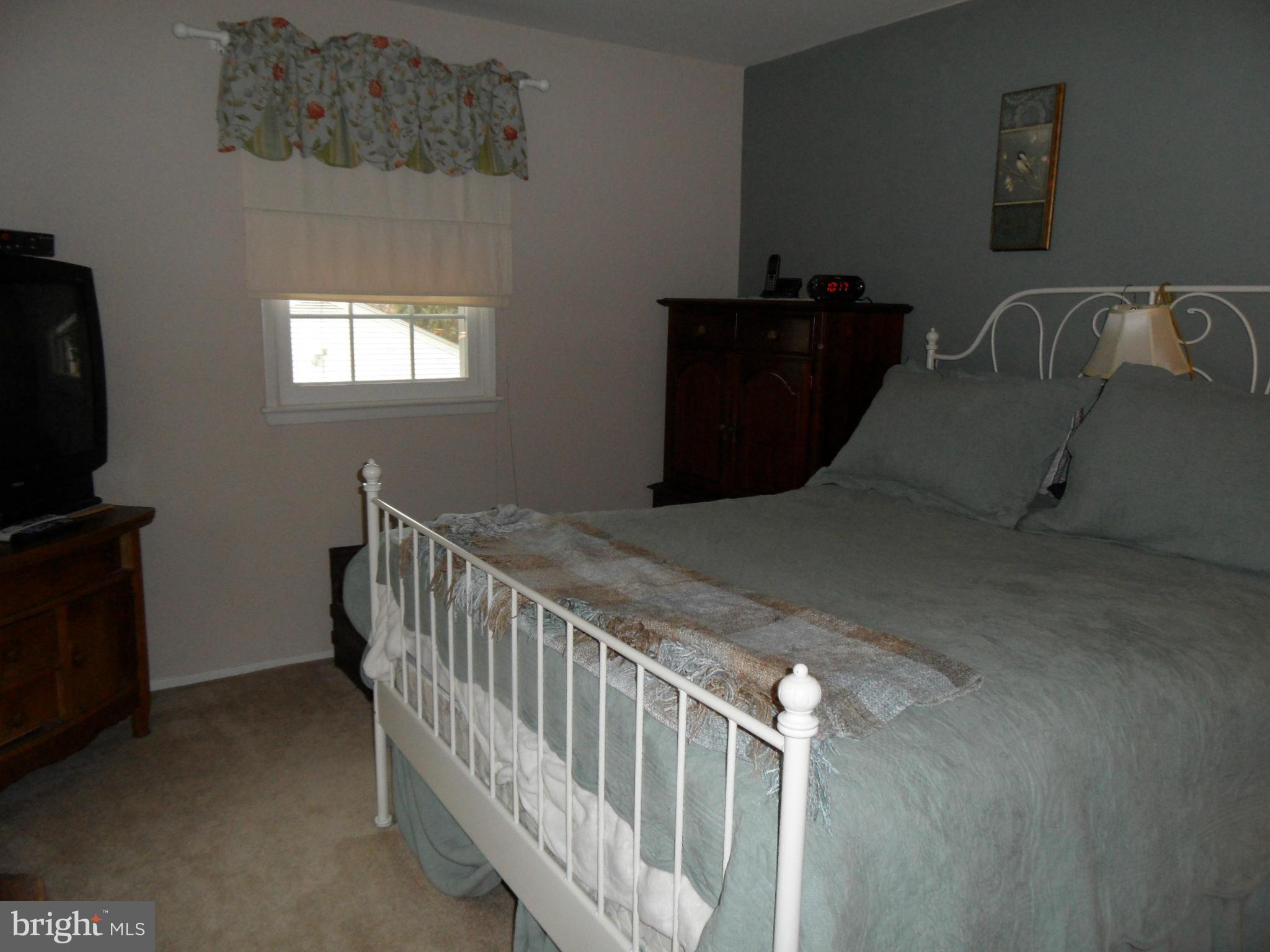 5220 Garner Street Springfield, VA 22151 - Photo 15 of 29 Bedroom (Master)