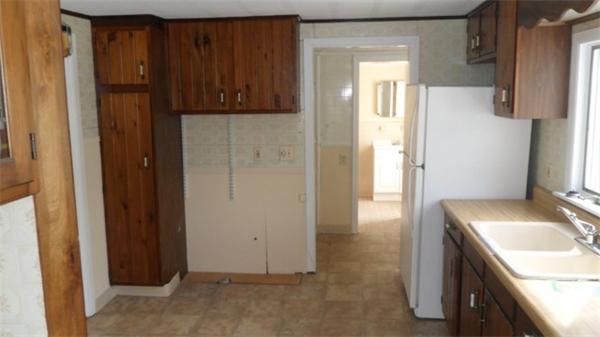 41 Front Street Shirley, MA 01464 - Photo 5 of 10 Gallery Image 5