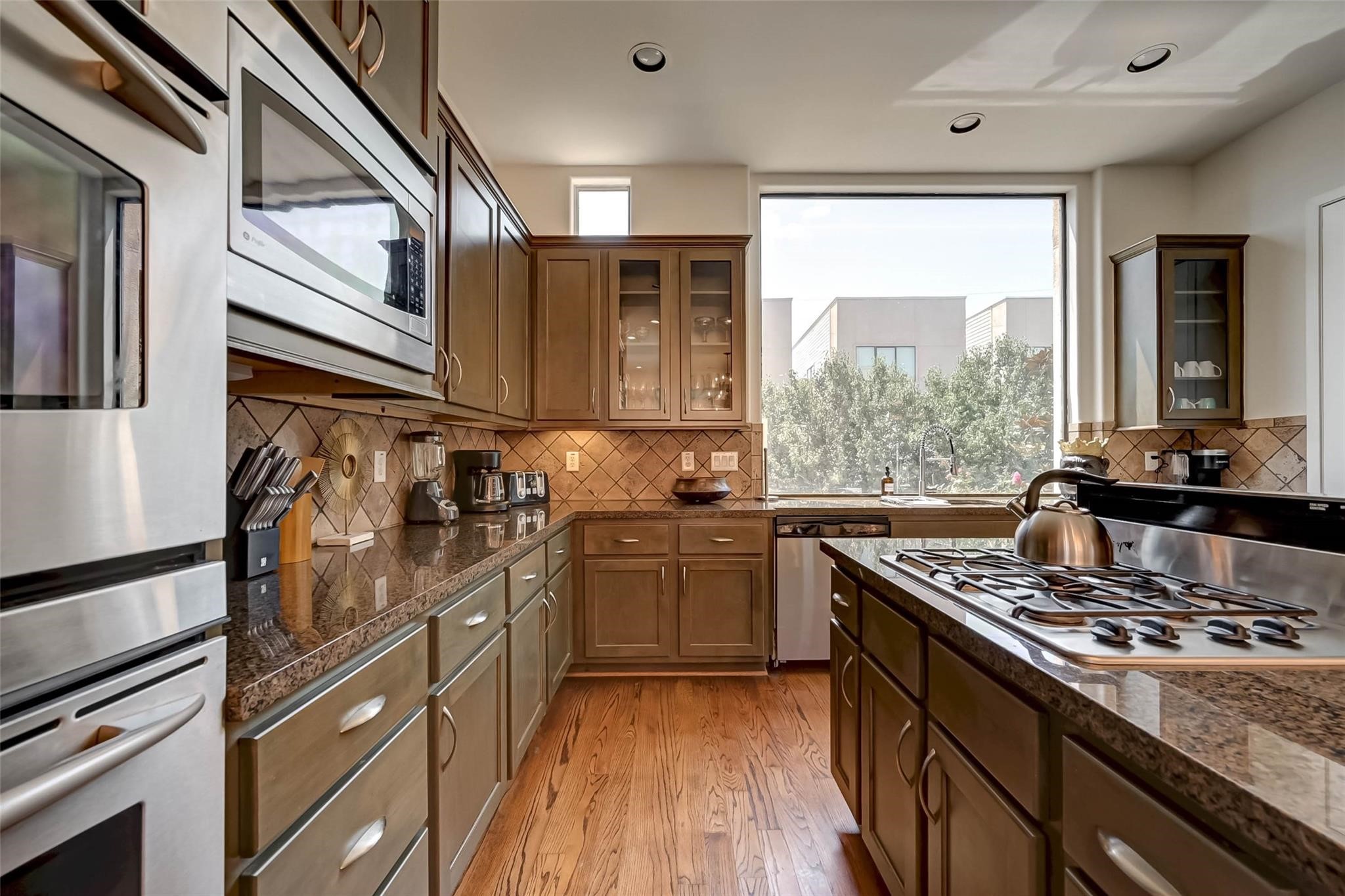 5202 Rose Street, Unit A Houston, TX 77007 - Photo 15 of 43