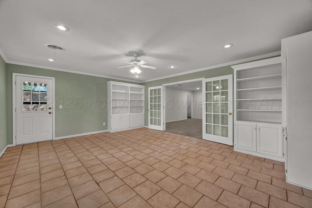 4428 Kingston Road Amarillo, TX 79109 - Photo 20 of 24 sunroom 2